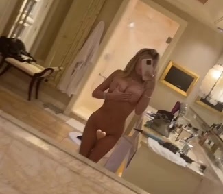 Breckie Hill nude showing off her body in the bathroom!!!