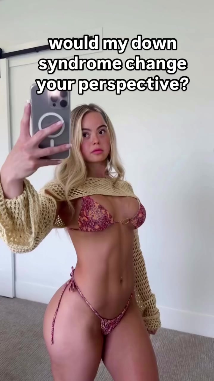 Jennysospeciall / Truly_specialgirl nude video is hot trending!!!