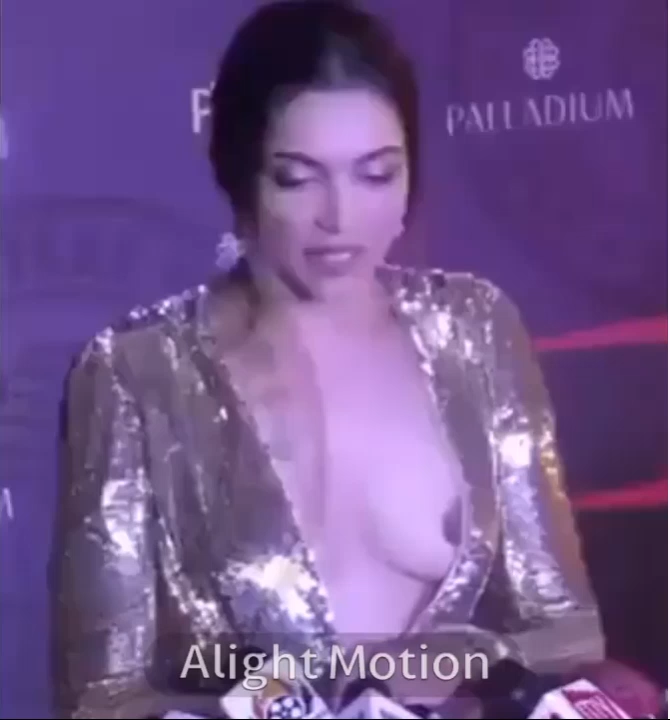 Deepika Padukone Nipple Incident – Full Video