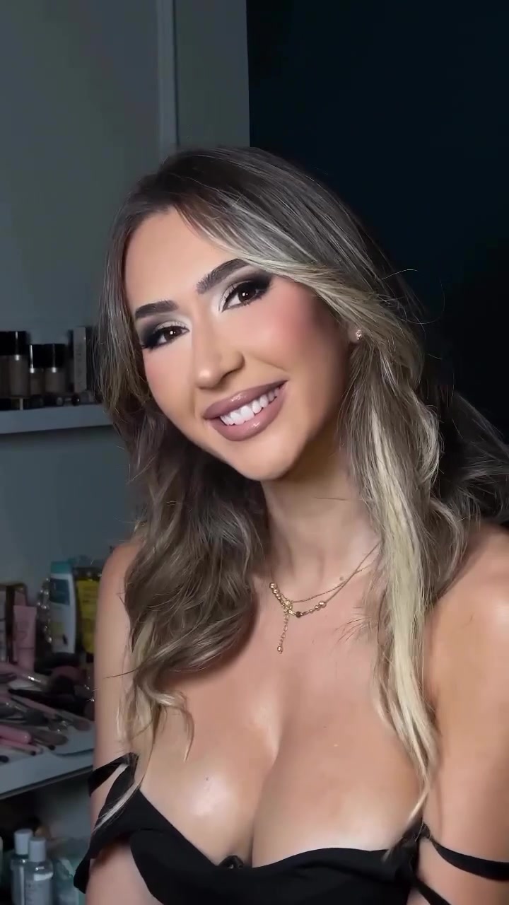 Mirjana Pajkovic Nude Shows Off Her Hot Body