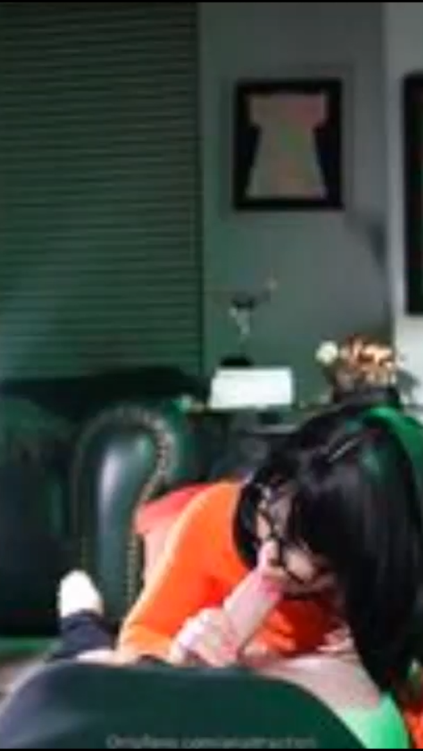 Ana Caroline Moreira Aka Anattraction Onlyfans – Cosplay Velma